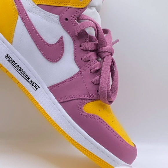 Air Jordan 1 Retro High OG- Brotherhood - Picture 4 of 4